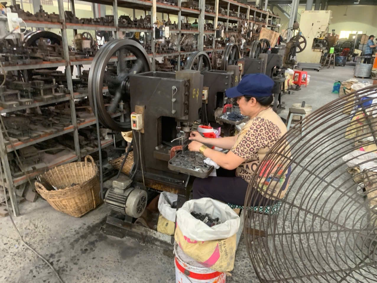 Stamping machine 3.jpg